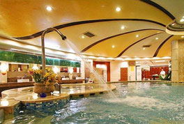 空氣能熱泵取代燃煤鍋爐，成為洗浴中心優(yōu)選設(shè)備