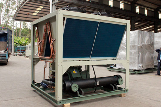 工業(yè)冷水機(jī)漏油故障該怎么解決？