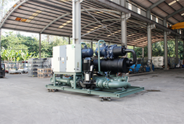 出口國外的水冷低溫機，用的是環(huán)保冷媒R404A