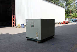 恒星把工業(yè)冷水機做成箱式，比普通機組節(jié)約20%的空間