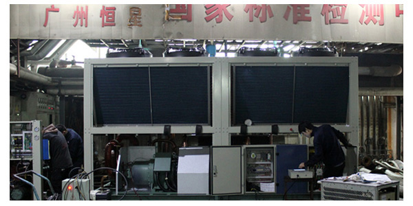 水冷渦旋冷水機(jī)組多項措施保護(hù)，運行可靠