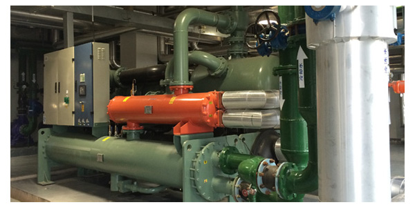 水冷工業(yè)冷水機(jī)組安裝、維護(hù)簡(jiǎn)便